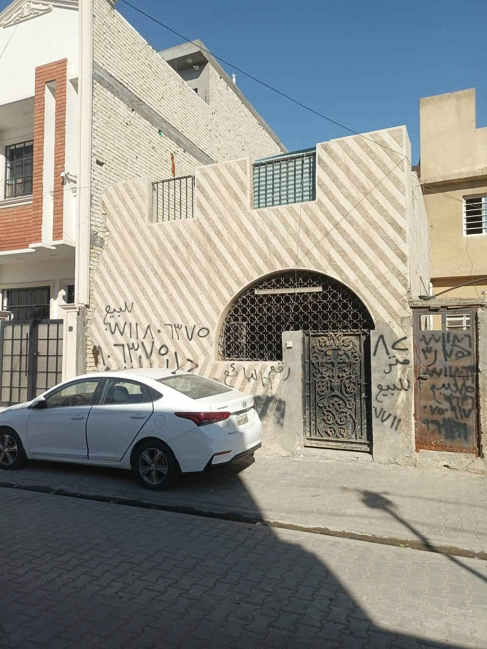 قطعه ارض 80مترواجه 5متر للبيع في حي الغدير زقاق 11 شارع مقرنص قرب ام عبير اتجاه القبلة للاستفسار راجع ***********/***********
