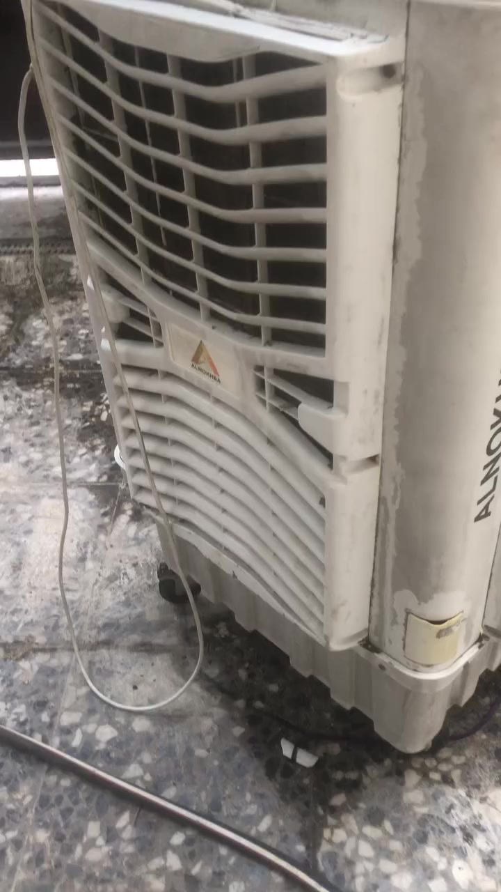 السلام عليكم مبردة كونفيرا مستعمله موسم واحد السعر 225 الف الشراء بعد الفحص كونفيرا صغيرة عاطله السعر  40 الف التواصل خاص


**إذا كنت صاحب هذا الإعلان وتريد حذفه لأي سبب، رجاءا أرسل رسالة إلى الدعم الفني**