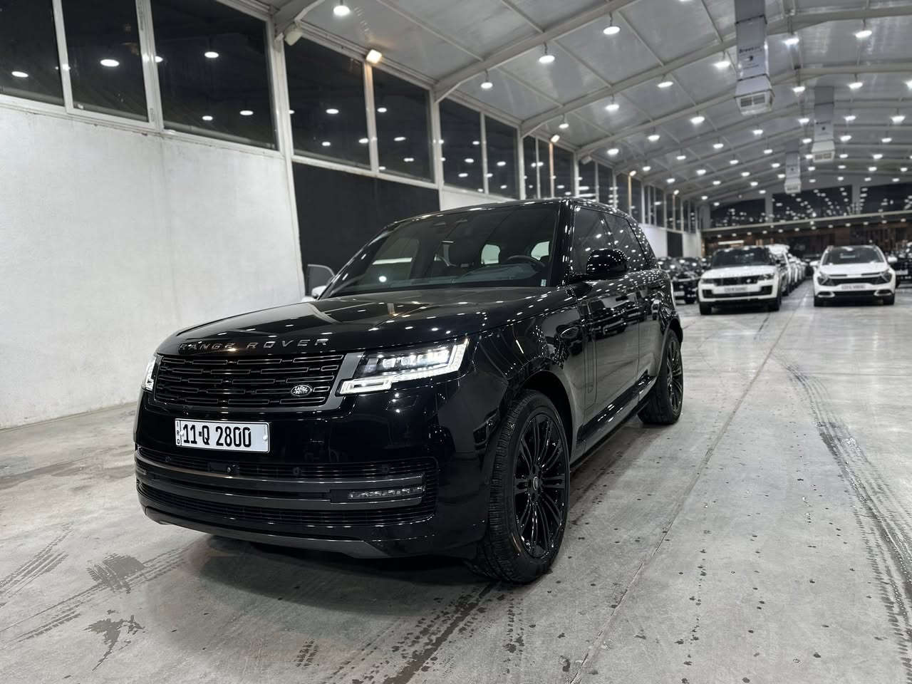 RANGE ROVER 2024 🏴󠁧󠁢󠁥󠁮󠁧󠁿V6 
رانج روفر 2024 🏴󠁧󠁢󠁥󠁮󠁧󠁿  6 سلندر 
ضمان وكالة سردار 
كفالة عامة ✅
تغليف كامل المركبة ppf 
عداد المسافة المقطوعة 34000 K/M 

📍بغداد شركة ابو ظبي چكوك قرب بوابة الكاظمية 

0771 811 1145

0781 844 4044 📞
