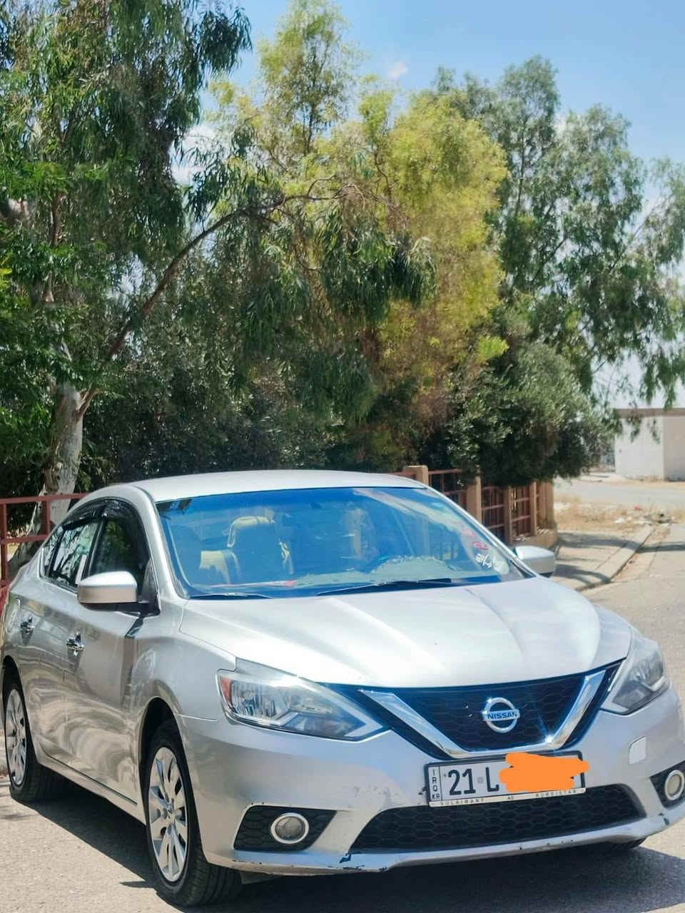 سياره نظيفه بشرط الكير والمحرك والتحويل باسمي السنويه لحد ٢٠٣٠ والهزه جديده ضررها فقط من الخلف ضربه بسيطه الباقي مكفول والامامي على كبس الشركه ٤ اطارات جدد ايرباك بلادي والسياره جاهزه ما بيها مصرف موبايل *********** كركوك, العراق
