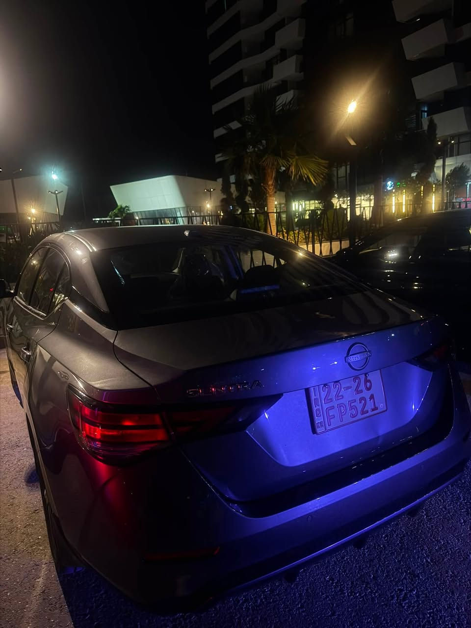 نيسان سنترا دخول حديث سيارة زيرو ماشية 8000 كيلو مو ميل
السيارة بيها جاملغ بدون حادث مبدل بأمريكا وكلير بنفس الجاملغ يعني سيارة قطعة وحدة فول تقريباً ماعدا تنتنه السيارة بأعتبارها زيرو سبير مانازل رقم اربيل بأسمي تريد وكالة تريد تحويل  وافتر السوك كله اذا تلكى سنترا انضف منها انا معتب 
سعرها 170 ورقة وبيها مجال بسيط جداً واخوان سعر سيارة سعر سيارة زيرو المايفيده السعر لايكسر بيها
***********
