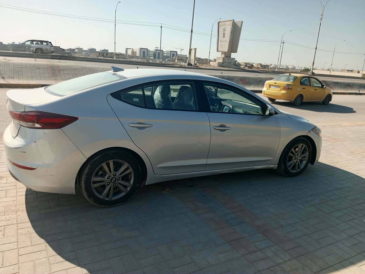 هونداي النترا موديل  2018 وارد امريكي تحويل مباشر مكينة كير تبريد كله شغال  السعر 115 وبيهة مجال تفاصيل اكثر ***********
المكان الرميثه
