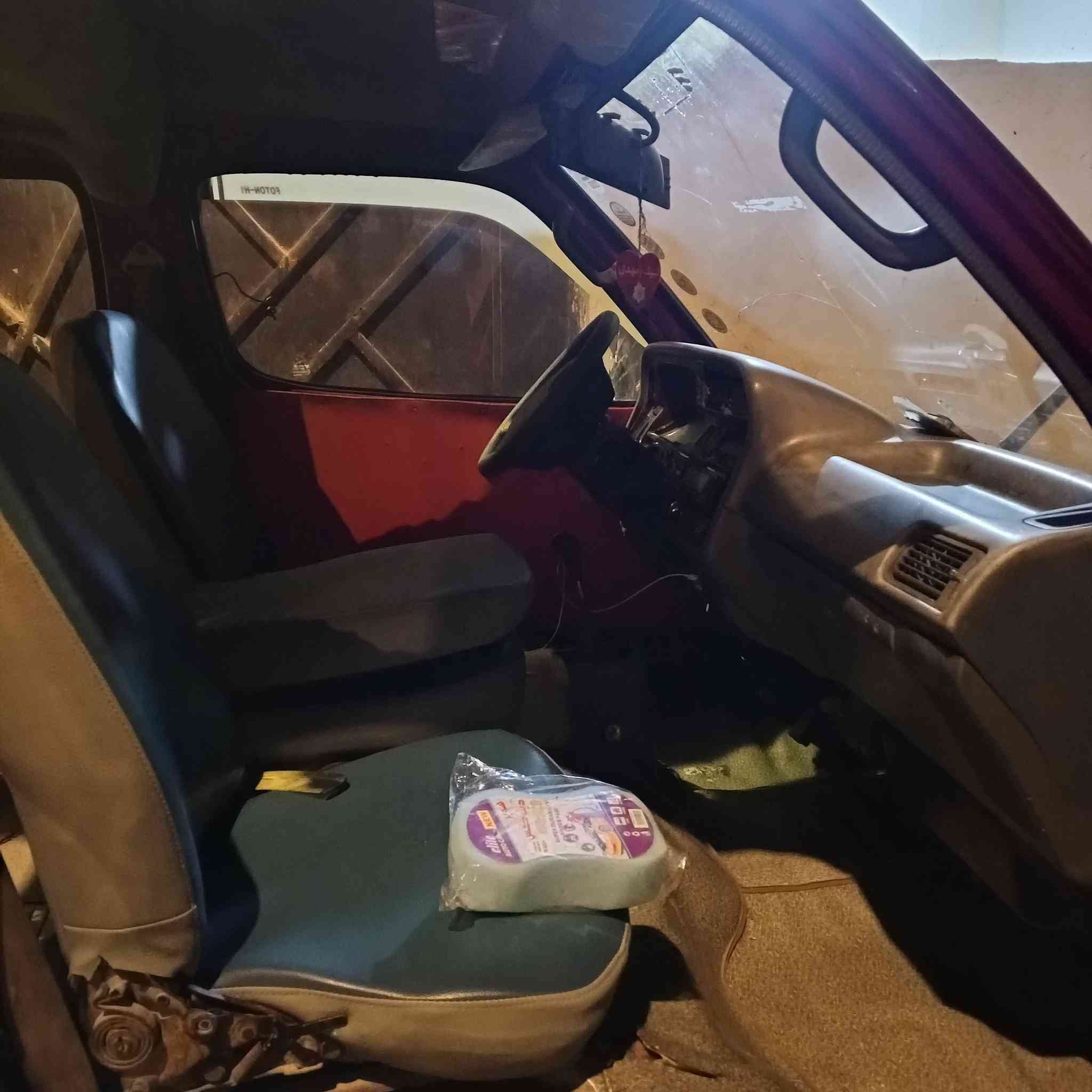 سلام عليكم من رخصت الادمن اكرر وعيد بسبب الوعود الكاذبه سياره فتون البيع مديت 10حره سياره يرادلها نص مكينه  كايمه كايمه حسب ما موضحه بصوره السعر خاص تواصل وتساب ***********
