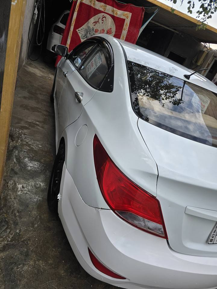 اكسنت  2017 خليجي فوال معد الفتحه بيه ٣ قطعه صبغ بدون حادث الباقي مكفوال مكينه كير حدادي مكفولات السعر 85بيه مجال الرقم الهاتف ***********او*********** كربلاء, العراق
