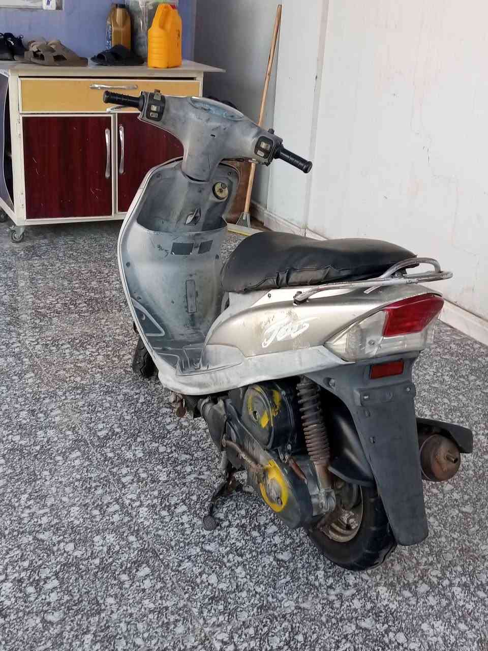 دراجه ماكس منغولي للبيع سعر 850وبيهه مجال بسيط


**إذا كنت صاحب هذا الإعلان وتريد حذفه لأي سبب، رجاءا أرسل رسالة إلى الدعم الفني**