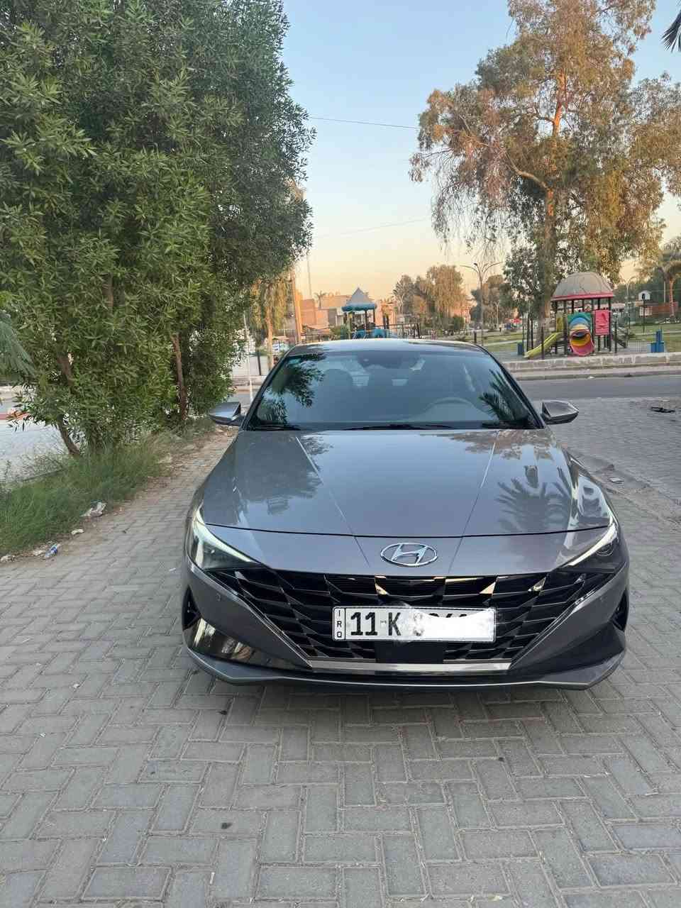 النتره للبيع هايبرد  موديل 23   ماشيه 15 الف
مواصفات بلو دخول جديد 
دخول جديد مرقم بغداد مواصفات جنطه ذكيه بصمه تشغل كشنات تحكم  إستيرن أربع جهات لإدارات جانبيه ويل كب لد امامي خلفي 
حادثه صبغ جاملغ وبنيد رقم  بغداد سعر 144  
نهايته
 للاتصال ع هذا الرقم 
***********
