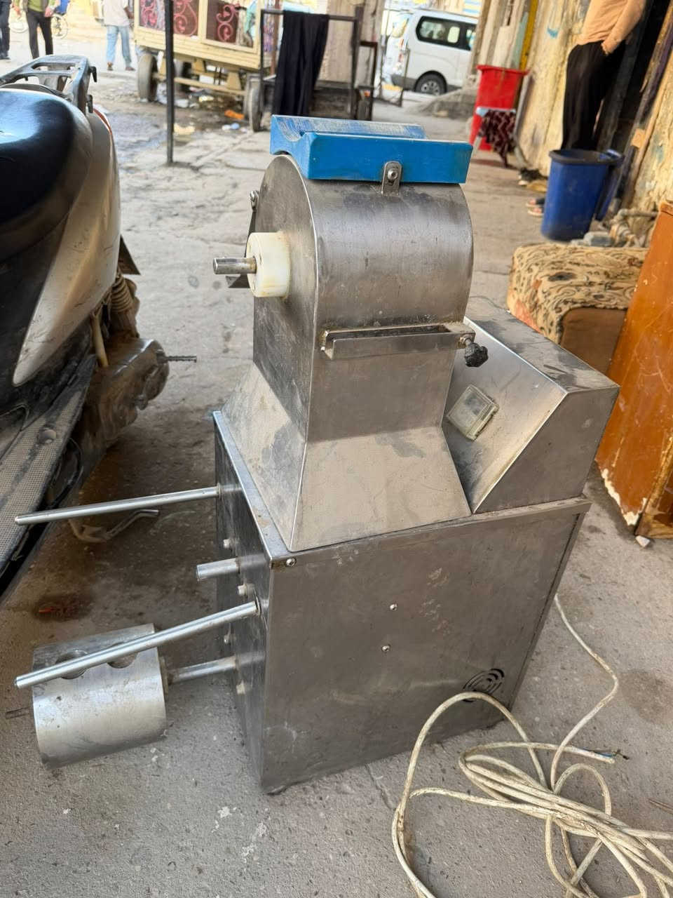 سلام عليكم مكينه فلافل اصلي
سعره خاص


**إذا كنت صاحب هذا الإعلان وتريد حذفه لأي سبب، رجاءا أرسل رسالة إلى الدعم الفني**