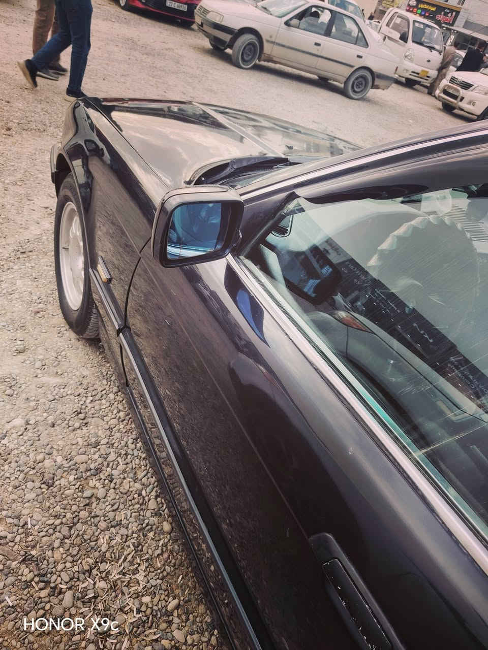 سلام عليكم سياره بي ام 525 مسكر كير اوتوماتيك جوم 4 او تماتيك تنته طكتين سياره كير محرك صدر كله جديد  5 تايرات جدد رقم دولي انكليزي  سنويه لل 28  بأسمي السعر 55 وبي مجال قليل *********** او *********** للبيع او مراوس
