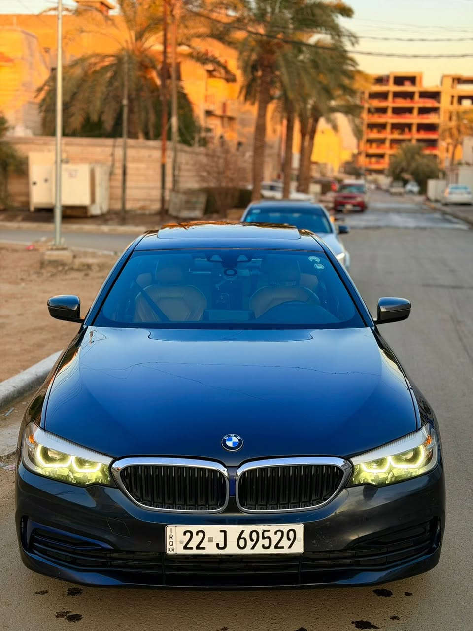 السلام عليكم
BMW 530 2019
رقمه اربيل الجديد. 
المواصفات:
- فتحه بالسقف ( سلايد)  
- نظام القيادة الذاتية
- كاميرة خلفية بدقة عالية 
- رادار لقراءة خطوط الشارع
- رادار جانبي
-  شاشة وسطية لمس بقياس ١٣ انج 
- نظام اطفاء السيارة في الاشارات 
-مقاعد فول تحكم كهربائية
 - انارة داخلية  
- اضويه اماميه Adaptive LED
- نظام النقطة العمياء 
- نظام Auto Hold
- انظمة قيادة متعددة ( SPORT + COMFORT+ ECO ) 
- ايرباك + ABS + ESC
-  بصمة تشغيل
- حساسات اصطفاف ( امامي + خلفي ) 
- نظام الاصطفاف الذاتي ( اوتوو بارك)
- مريا طوي كهرباء + قلاب عند الرجوع للخلف 
- ستيرن كهربائي
- شفتات على الاستيرن  
- نظام ملاحة 
- مفتاح سمارت على الابواب الاربعه 
- صفر مسج 
- ماشية 106 الف
 صور حادث بلمنشور 
بدون ايرباك 
سيارة بدون نقص صفر مسج
السعر :248 وبيها مجال
الرقم
***********
المكان المنصور
