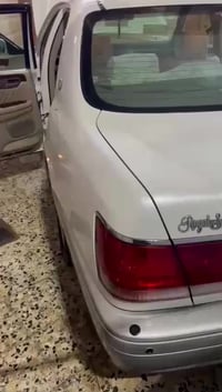 كراون جنون • ٢٠٠٠ • رقم نجف