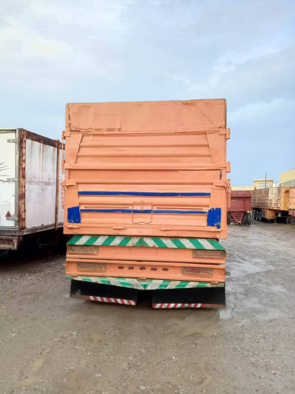 السلام عليكم ورحمة الله وبركاته للبيع مقاطير ٢ تك وسكس كل وحده وسعره مكانهن كوت تفاصيل أكثر الاتصال على  ***********  ***********
