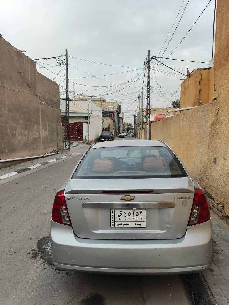 للبيع اوبترا 2007 رقم بغداد صاحبهأ بكربلاء
مكينه كير مكفولات سونار جديد
السياره مكفوله عده الجاملغ الخلف السائق بيه بارد 
السعر 62 وبيهأ مجال بسيط 
***********
