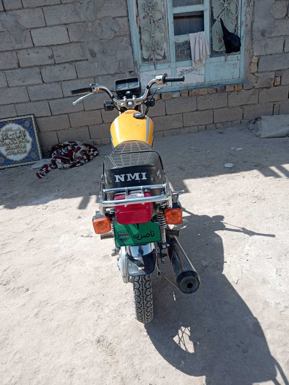سلام عليكم دراجه نامه كلك تعمير جديد من طول لطول جاهزه ماتصرف عليه الف سعر ٤٠٠ بيه مجال وذا اكو مراوس اروس اي دراجه  او تماتيك 
عنواني ذي قار قضاء نصر ***********
