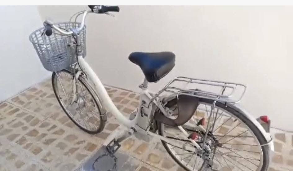 للبیع بايسكل  مساعد شحن نظيف جدا بدون اي نقص
*********** واتساب
