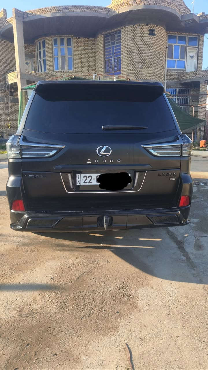 لكزس 2016 محدثه 2021 كورو اعلا فئة كَاز لونها اسود ومغلفه اسود طافي مضلل 80% بيبان شفط مواصفات لكزس معروفه
السعر/55.500$وبيها مجال قليل
العنوان/الناصريه
للاستفسار/***********
