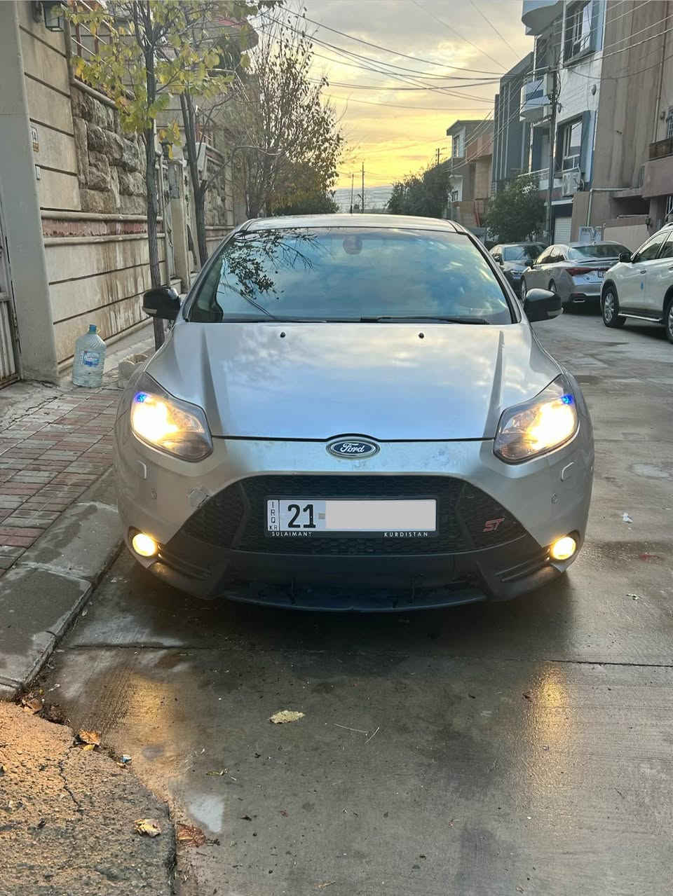 موديل 13
سنويه 2030 بسمي
كير عادي 6 نمره 
محرك 1.5 تيربو ST
تدفئة تبريد ❄️ 
تخم تاير جديد
حجربيئة جديد اصلي
كشن هيتر كهربائي
مرّي كهربائي 
حادث جاملغ وبنيد 
بدون دواخل ولا شاصي  
مراوس اتوماتيك حسب القناعه 
واتساب ***********
S.      D السليمانية, العراق
