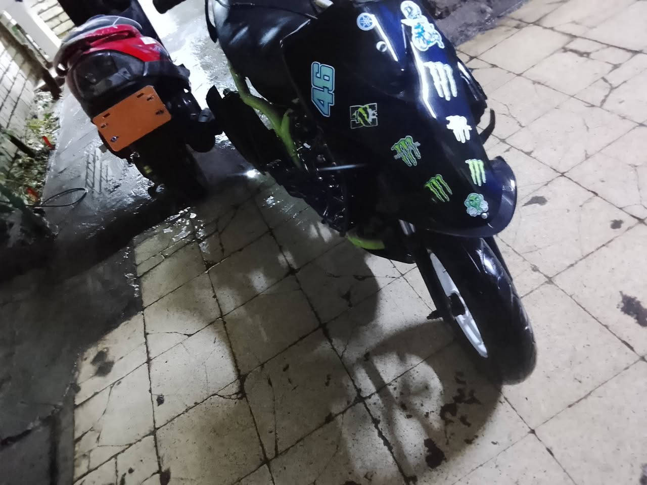 سلام عليكم دراجه ماكس عدله مال لعب هندر مكينه ناعمه مكاني الدوره ابو دشير السعر ٣٥٠ وبيها مجال قليل ***********
