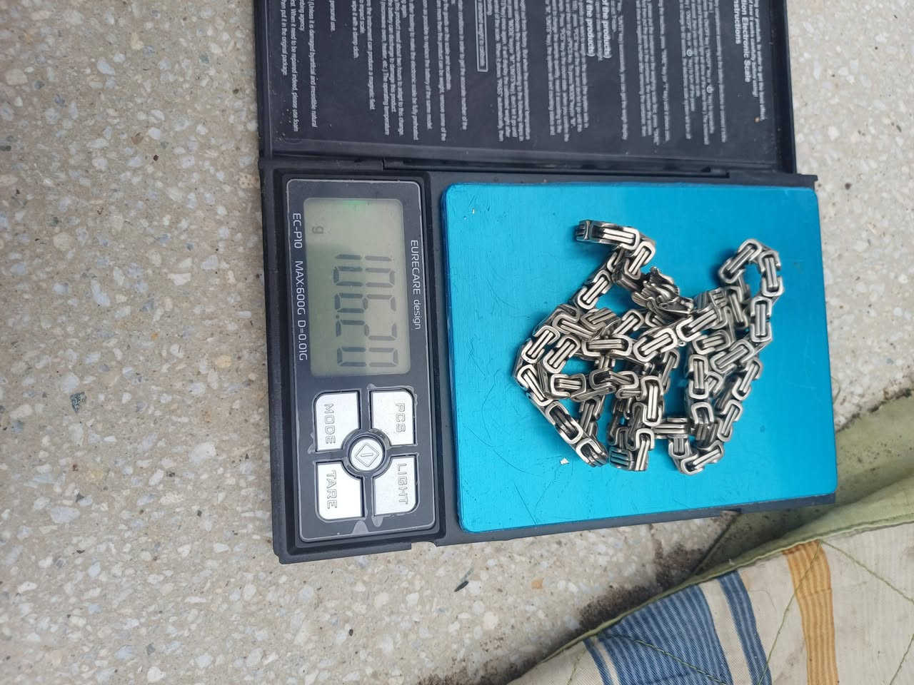 زناجيل فرعوني 330 غرام سعر الغرام ب4. *********** مبسان
