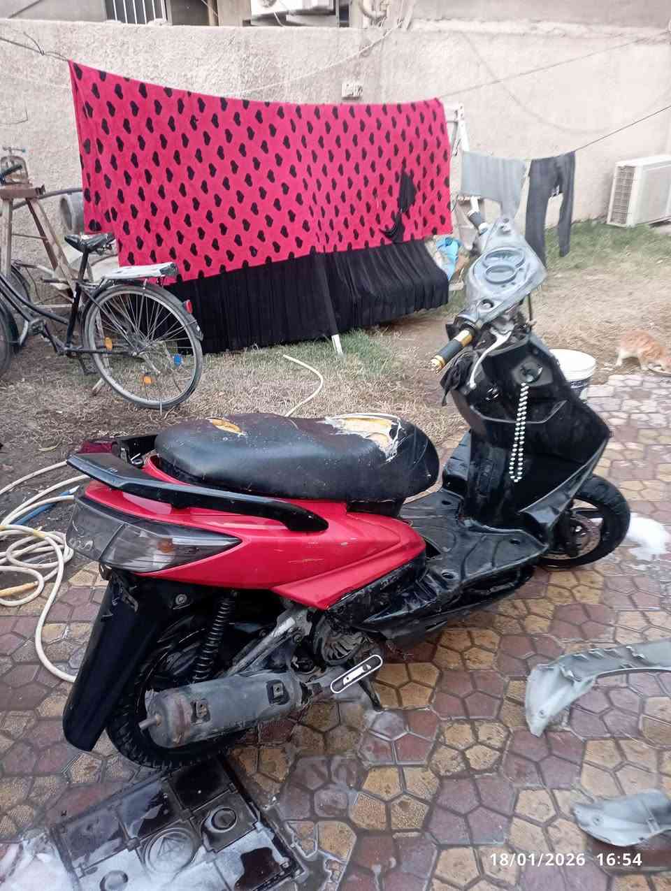 دراجة سكنس فحل طافية رايدهة ب150مكاني بغداد العامرية للاستفسار خاص


**إذا كنت صاحب هذا الإعلان وتريد حذفه لأي سبب، رجاءا أرسل رسالة إلى الدعم الفني**