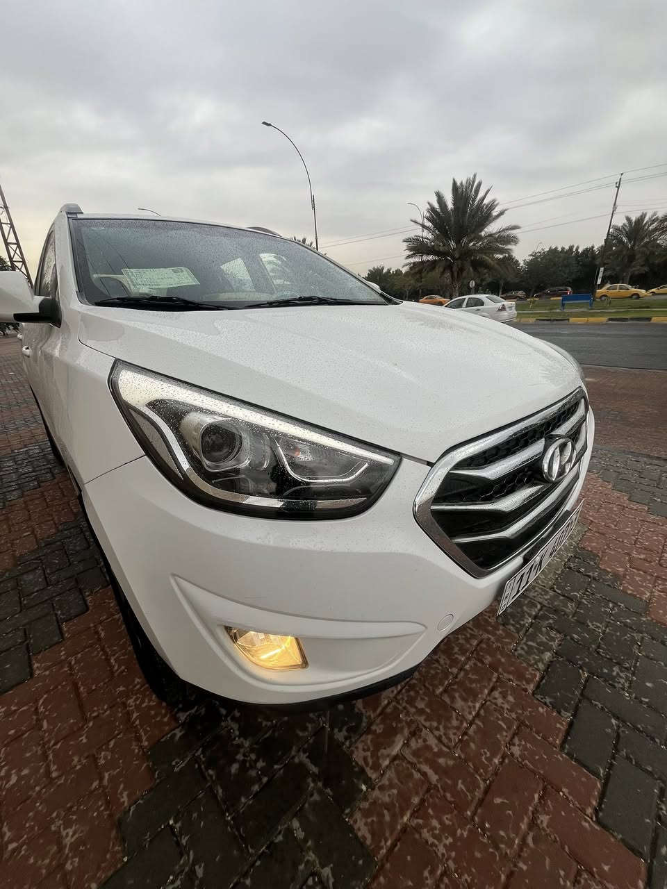 السلام عليكم
توسان 2015 رقم بغداد بأسمي سنويه و ارقام 2030 سياره مكفوله صبغ و تبديل و بارد سونار موضح بالصوره 

مكينه و كير ممفتوحات شرط مكينه 2000 

تحكم ستيرن ليد آمامي 

تبريد خلفي كاميرا 

السياره باب اول دبل آيرباك 

120 تدگ جرس بريك ABS 

ماشيه 120 

كم منظومة  لايت جديده السيارة من الشركه على آيدي والحداديه مالت الشركه 

الرقم *********** 

السعر 160 أتصل و ما إقصر وياك إن شاءالله
