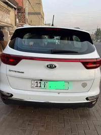 سبورتاج موديل 19 خليجي  نص موصفات ماشيه 53 الف  سياره جديده وجاهزه  سو...