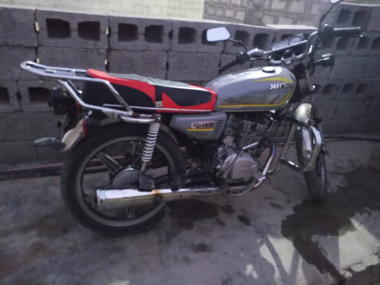 دراجه للبيع موديل 21 ام كمركه سعر 425 وفي مجال***********
