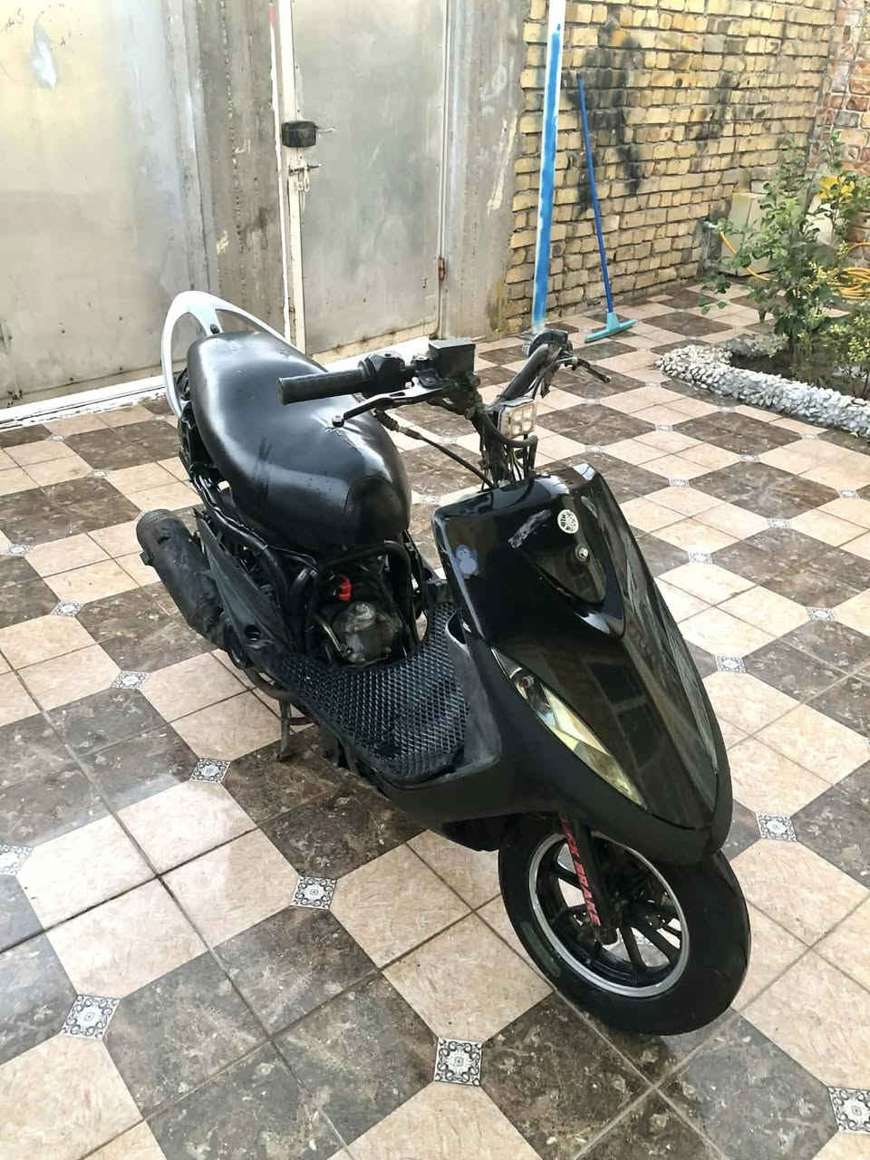 السلام عليكم ماكس عدله مالعب للبيع 55بلاد شلعه ومعدل فول كهربائيات كلها شغاله اي نقص مابيه مكينه مكفوله من صوت من تدخين السعر ٥٠٠ وبيه مجال المكان حله ناحيه النيل ***********
