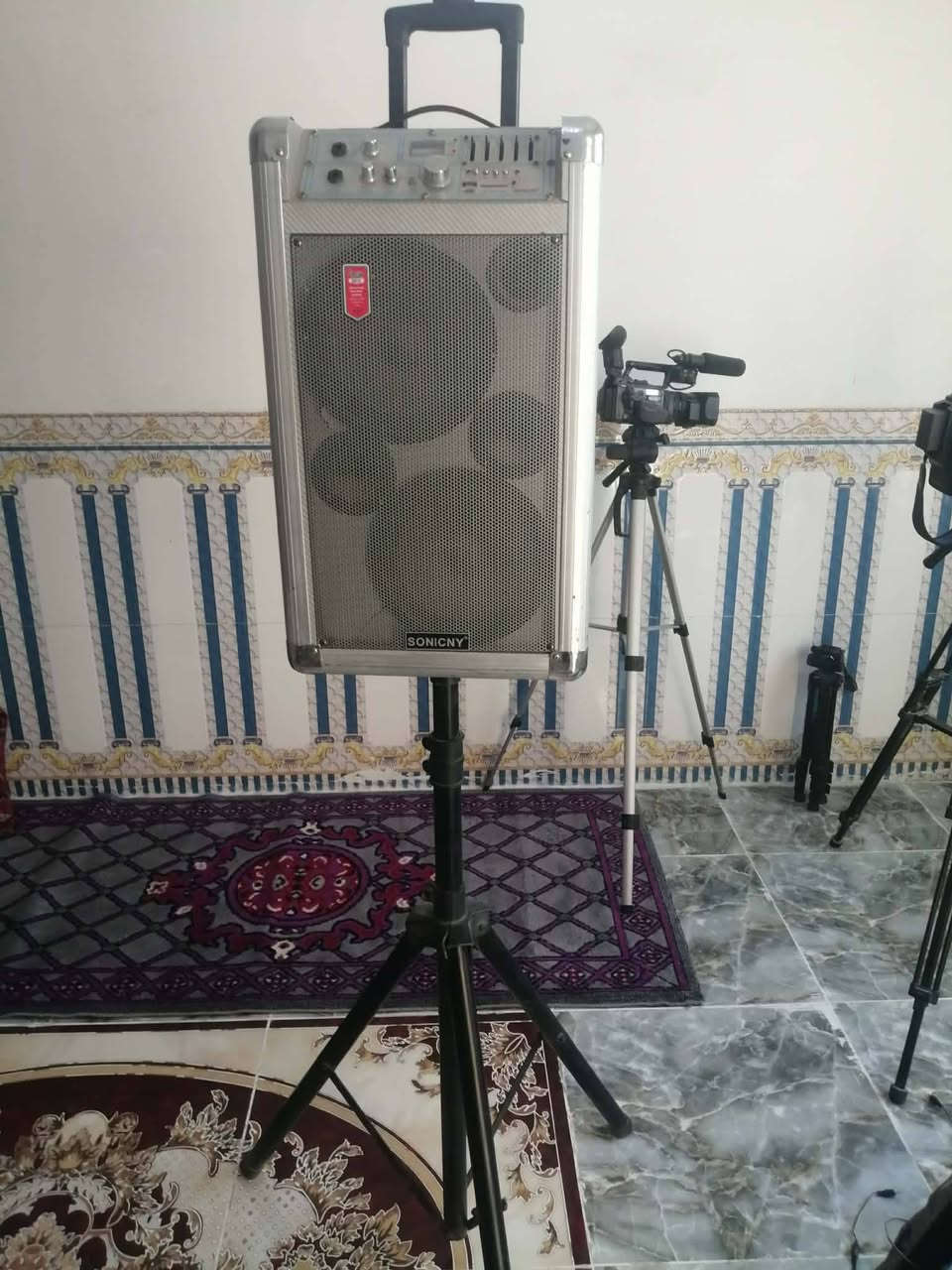سلام عليكم ديجياات ومكبرات صوت نظيفة ومع ستاندات وقليلة لاستعمال للاستفسار تعال خاص


**إذا كنت صاحب هذا الإعلان وتريد حذفه لأي سبب، رجاءا أرسل رسالة إلى الدعم الفني**