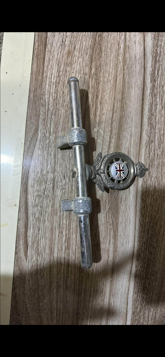 السلام عليكم صوره وبوري للبيع الشراي يتصل ***********
