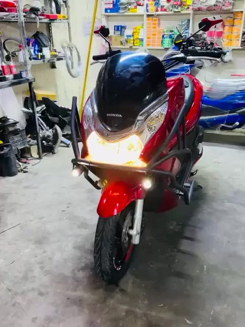 اسلام عليكم بي سي اكس للبيع مامفتوح نضيف لوك ماناقصه كلشي سعره 13$ ماكني سامراء رقمي وتساب وتصال ***********
