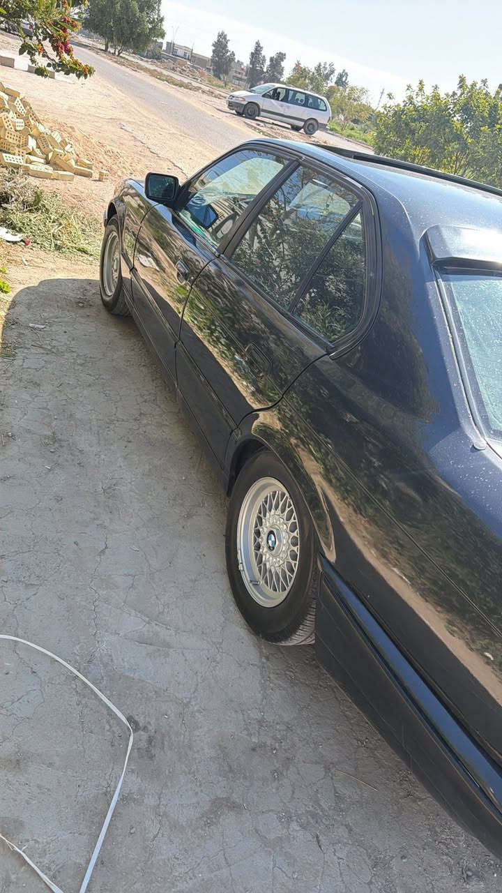 ٥٢٥ مفتوح كير اوتو
تبريد بريفيا داخل نظيف 
كلشي بيها شغال بأسمي رقم مميز 
للبيع السعر ٥٢


**إذا كنت صاحب هذا الإعلان وتريد حذفه لأي سبب، رجاءا أرسل رسالة إلى الدعم الفني**