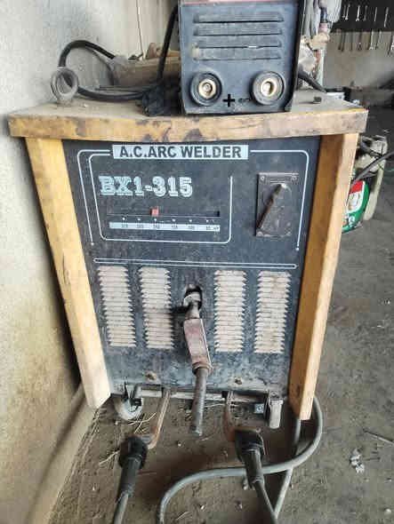 ماكنه لحيم ملف راصطه سنكل و توفيز سعر275بيهه مجال الشراي يتصل***********
