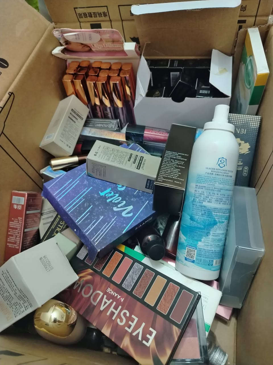 سلام عليكم حبايبي تصفي اخر قطع لي حاب يتفضل خاص سعر لكارتون 50قفله 125قطعه


**إذا كنت صاحب هذا الإعلان وتريد حذفه لأي سبب، رجاءا أرسل رسالة إلى الدعم الفني**