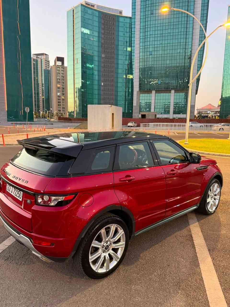 Range rover ✅🚘
Evoqe
🚘رانج روفر ايفوك ٢٠١٣ وارد خليجى سفر اربيل شركة سرادار 

✅مواصفات فول كشن جلد داخل احمر 
✅بصمة+كاميرات ٥ حساس امامى خلفى 
✅كير ماوس شاشة جبير لايت بك لايت ليد 
✅داخل جلد احمر اسود بلادى 
✅صندوق شفط 
✅بصمتين بلادى  
ماشية ١٢٠ الف كيلو 
كير محرك حدادية بشرط تايرات جديد 
سنوى جديد مكان سيارة اربيل سعر ١٤٠ ورقة 
ملاحضة سيارة حتا دعاميات بدون صبغ 
بس باب سكن كلير بس صبغ بدون حادث 
*********** واتساب سعر ١٣٨
