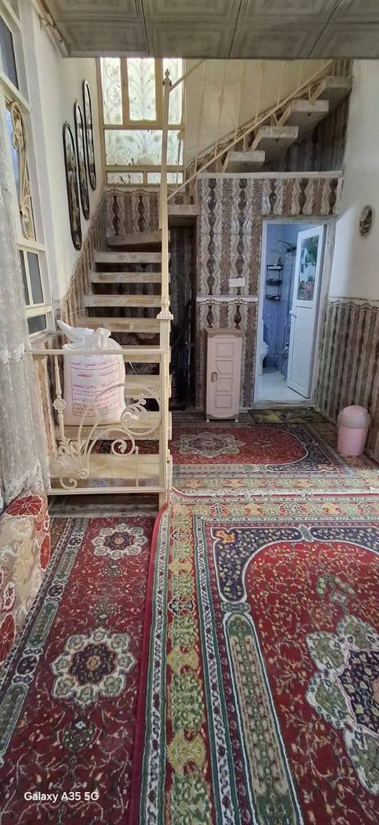 بيت للبيع ٧٧ متر الأساس صب السقف عكادة
السعر ٣٠ وبي مجال بناء نظيف جدا
غرفة ٦×٣،٥
يحتوي البيت على صالة ومطبخ وصحيات غربي داخلية
استقبال وطارمة وصحيات شرقي خارجية
البيت طابق واحد طابو زراعي سند 25 الموقع كوفة سهلة شارع معمل الدبس شارع مسلم ابن عقيل للأستفسار واتساب ***********

مكتب الموسوي للوسائط العقارية مستعدون لأستقبال عروضكم التجارية والزراعية والسكنية بيع وشراء رهان ايجار
