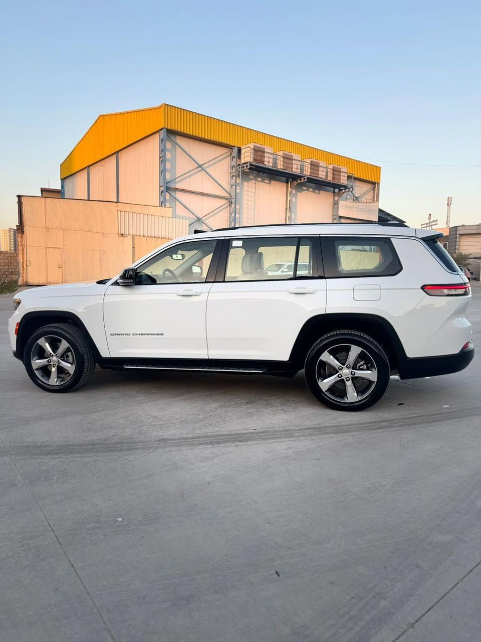 ‎جێب  گراند چیرۆکی2022 

بۆ زانینی نرخ 
لایکی پەیج بکە و کۆمێت بکە نرخت پێدەگات 

‎سفری شەریکەی هارلم 
‎لمیتد تەنها ٥٠ هەزار رۆشتوە

سەیارەکە لە سلێمانییە 

ژمارەی خاوەنی
 ***********
_______________

Jeep Grand Cherokee 2022

لمعرفة السعر
سوّ لايك للصفحة وعلّق حتى يوصلك السعر

نسخة شركة هارلم
Limited، ماشية فقط 50 ألف

السيارة موجودة في السليمانية

رقم المالك:
***********
