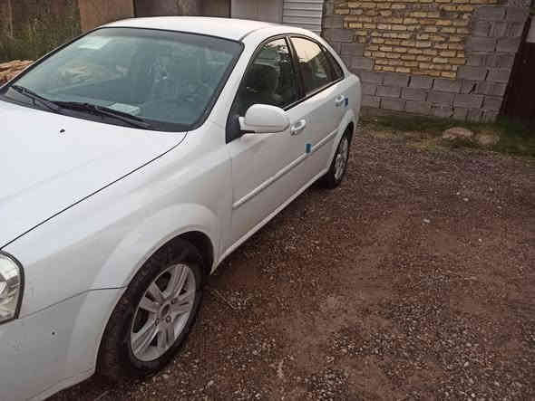 اوبترا ٢٠١٢
مكفوله كير مكينه تريد تدفئه كلشي بلادي بيه  مانقصه برغي 
السونار كدامكم 
رقم بغداد بسمي  
ماشيه ١٢٨
سياره جديده بمعنه الكلمه 
مكاني بغداد  الكاظميه چكوك 
***********
السعر 103
وبي مجال بسيط  
اخوان المو شراي رجاء لايتعبني
