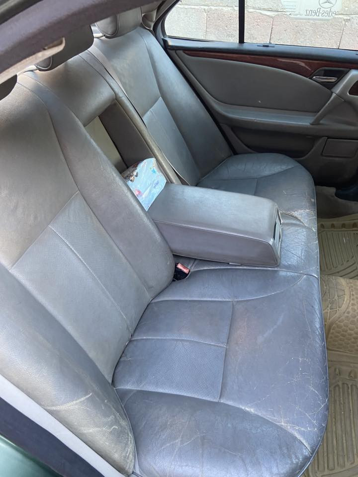 ام عيون مارسيدس
مكينة 4 تيربو كومبريسر جاهزة من كلشي موديل 1995 محدثة 2000 رقم بصرة بأسمي
مكان السيارة كربلاء وبغداد 
***********
ممكن مرارس بكوري او شي قريب عليها
