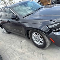 لاريدو • ٢٠٢٥ • بدون ايرباك