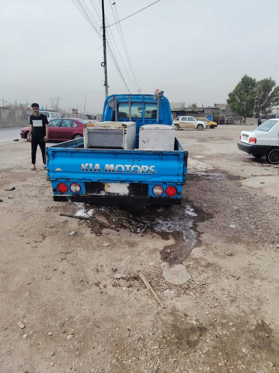 السلام  عليكم سياره بنكو ٩٥ لبيع سياره جاهزه وحلوه تخم تاير خلفي دوشمه جديده بدي قرده  كهربائيات كله شغاله سنويه ٢٧ بسمنه شرط تحويل سعر ٥٥ مكاني بغداد زعفرانيه رقمي ***********
