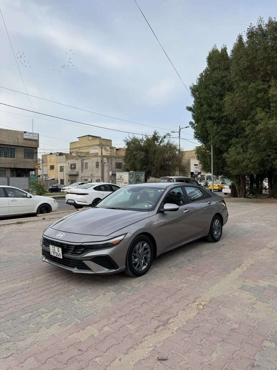 السلام عليكم للبيع النترا موديل 2024 وارد أمريكي دخول جديد ترقم جديد رقم بغداد بأسمي تحويل ثاني يوم حادثها فقط ربع دعاميه صبغ بدون  تبديل بدون ايرباك ليبل واحد حتى الدعاميات (السياره هايبرد) فول مواصفات عده الفتحه ماشيه 31 الف ميل علا مشي امريكا بحاله الوكاله 
————————————————-
١-بصمه تشغيل عن بعد 
٢- شاشه متصله 
٣-سايد بريك دكمه 
٤- اوتو هولد 
٥- حساس امامي ورادار خلفي 
٦- بك لايت لد متصل 
٨- لايت زنون عدستين 
٩- اناره متغير بل دشبول 
باقي المواصفات معروفه 
————————————
 مكاني بغداد الحريه الرقم ***********
