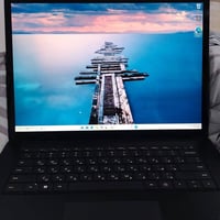 مايكروسوفت سيرفس لاب 5 للبيع في الاعضميه شارع عمر بسعر 700 وبي مجال رق...