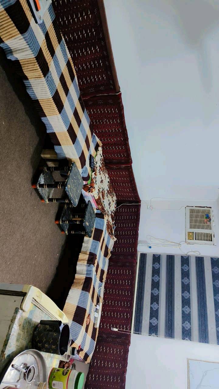 شقه طابق اول غرفتين وصاله وصحيات ومطبخ للتأجير يومي أسبوعي شهري للزيارات سعت ١١ سرير 