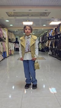 ملابس أطفال • سالي