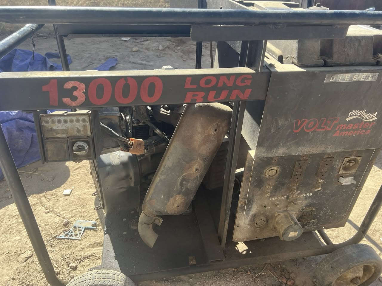 مولد للبيع محرك لمبرديني ايطالي الاصلي  ٢ بستم تجفيت جديد تشغيل نكره سلف  جنريتر ٢٦ امبير كبس بلادي مو منفصل السعر ٩ اوراق وبي مجال للشراي بي خير ويتدلل شرط التشغيل والفحص عالحمل مكانه ديوانيه 
مكلف بالنشر


**إذا كنت صاحب هذا الإعلان وتريد حذفه لأي سبب، رجاءا أرسل رسالة إلى الدعم الفني**