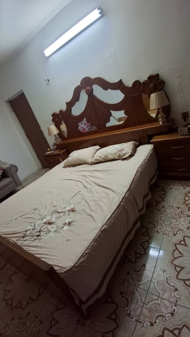 غرفه نوم نظيفه صاج تسكام قليل استخدامها لبيع


**إذا كنت صاحب هذا الإعلان وتريد حذفه لأي سبب، رجاءا أرسل رسالة إلى الدعم الفني**