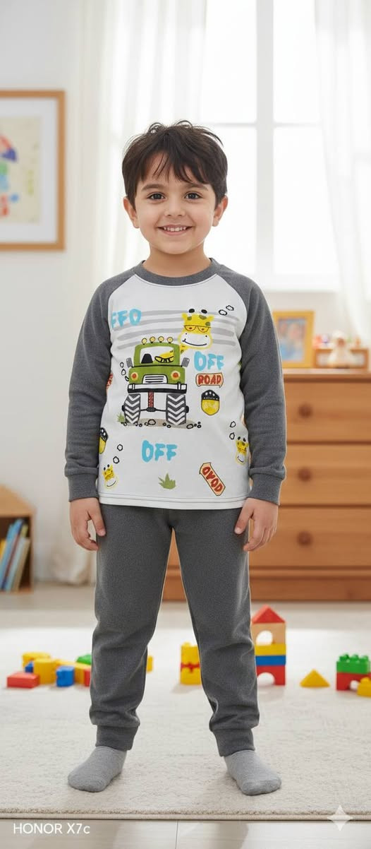 وصلت البدلة القطن البهاري الولادي والبناتي. العنوان /موصل الزنجيلي مجاور صيدلية الشاكرين *********** واتس اب
