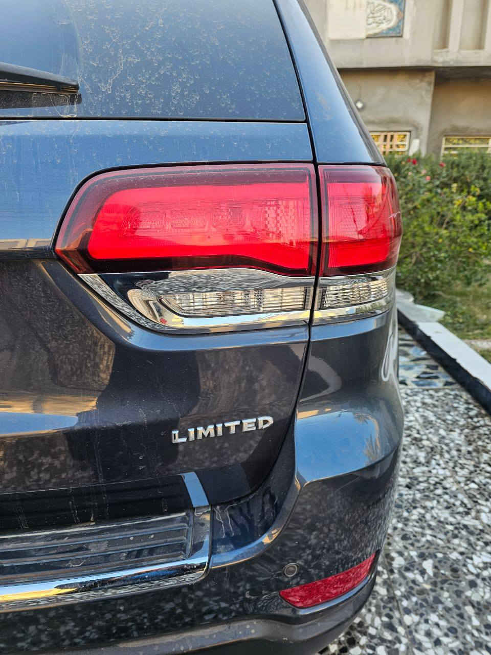 السلام عليكم جيب لاريدو فول مواصفات
موديل 2021 أمريكي السيارة جاهزة مكان بغداد العبيدي ***********
