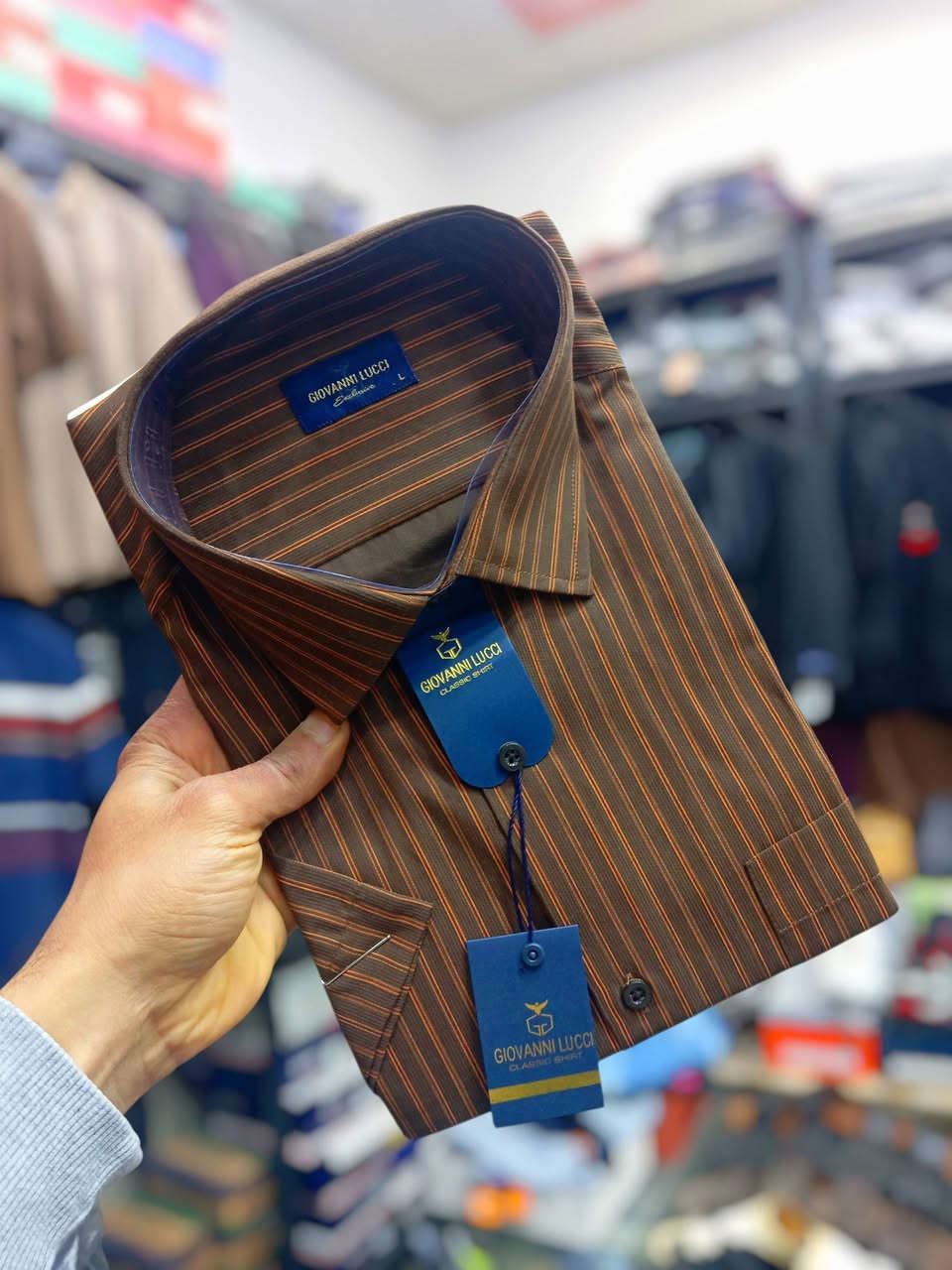 قميص رجالي
تركي 
خامه درجه اولى 
العنوان بابل سده الهندية سوق المسكف لحجز والاستفسار على واتساب ***********
