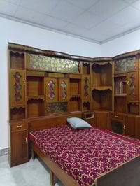 غرفة خشب عراقي • مستعمل • 6 أبواب